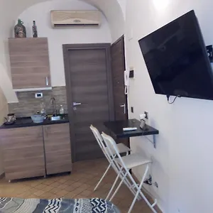corsini-houses-catania.taorminaitalyhotels.com/